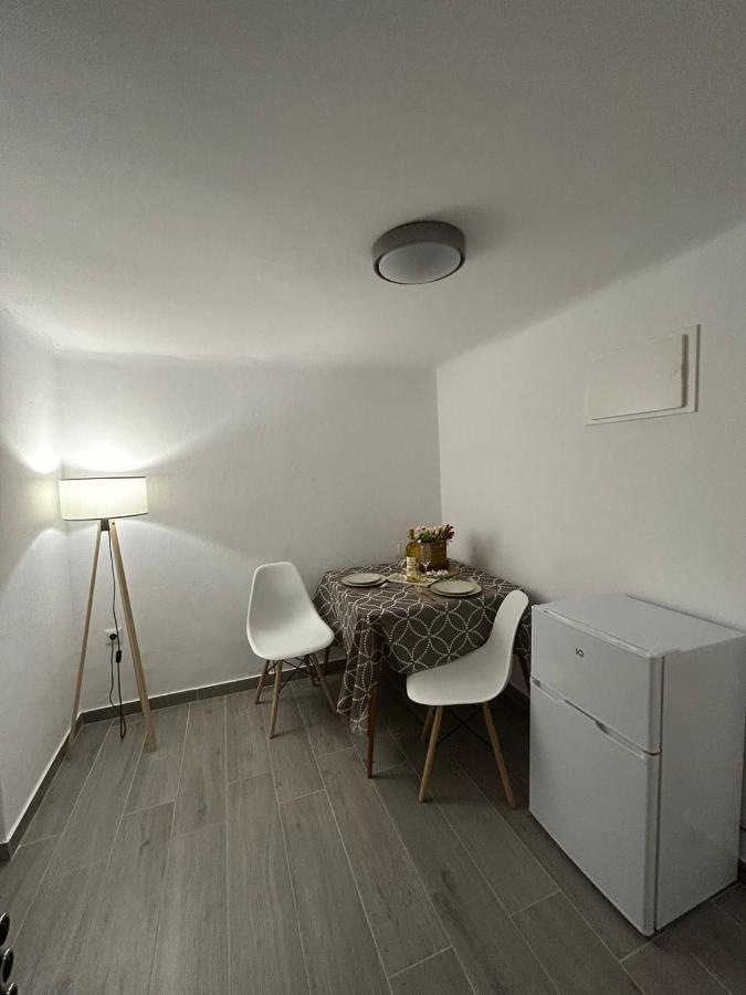 Dk Square Apartment Andros Town Exterior photo